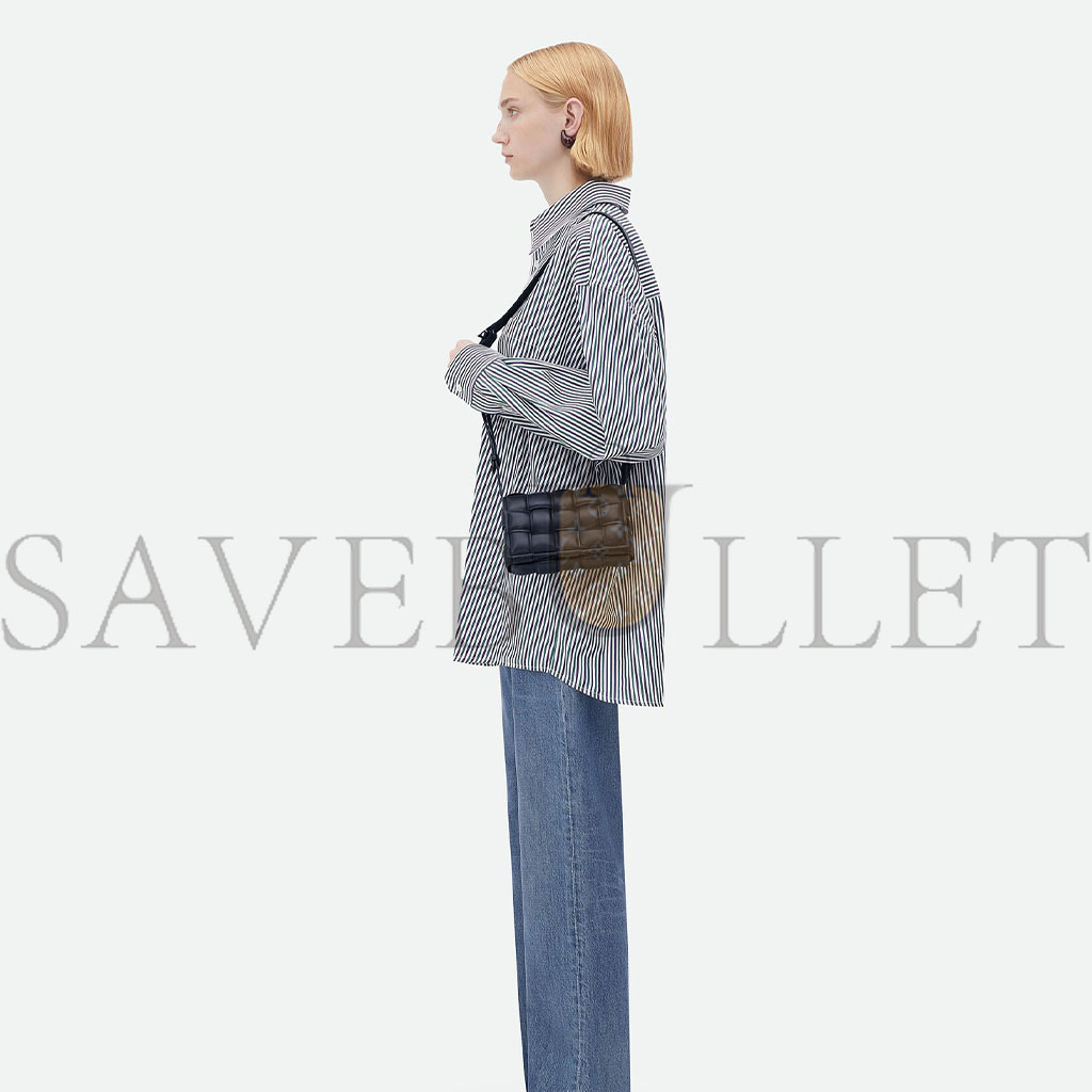 BOTTEGA VENETA SMALL PADDED CASSETTE (19*12*5cm)